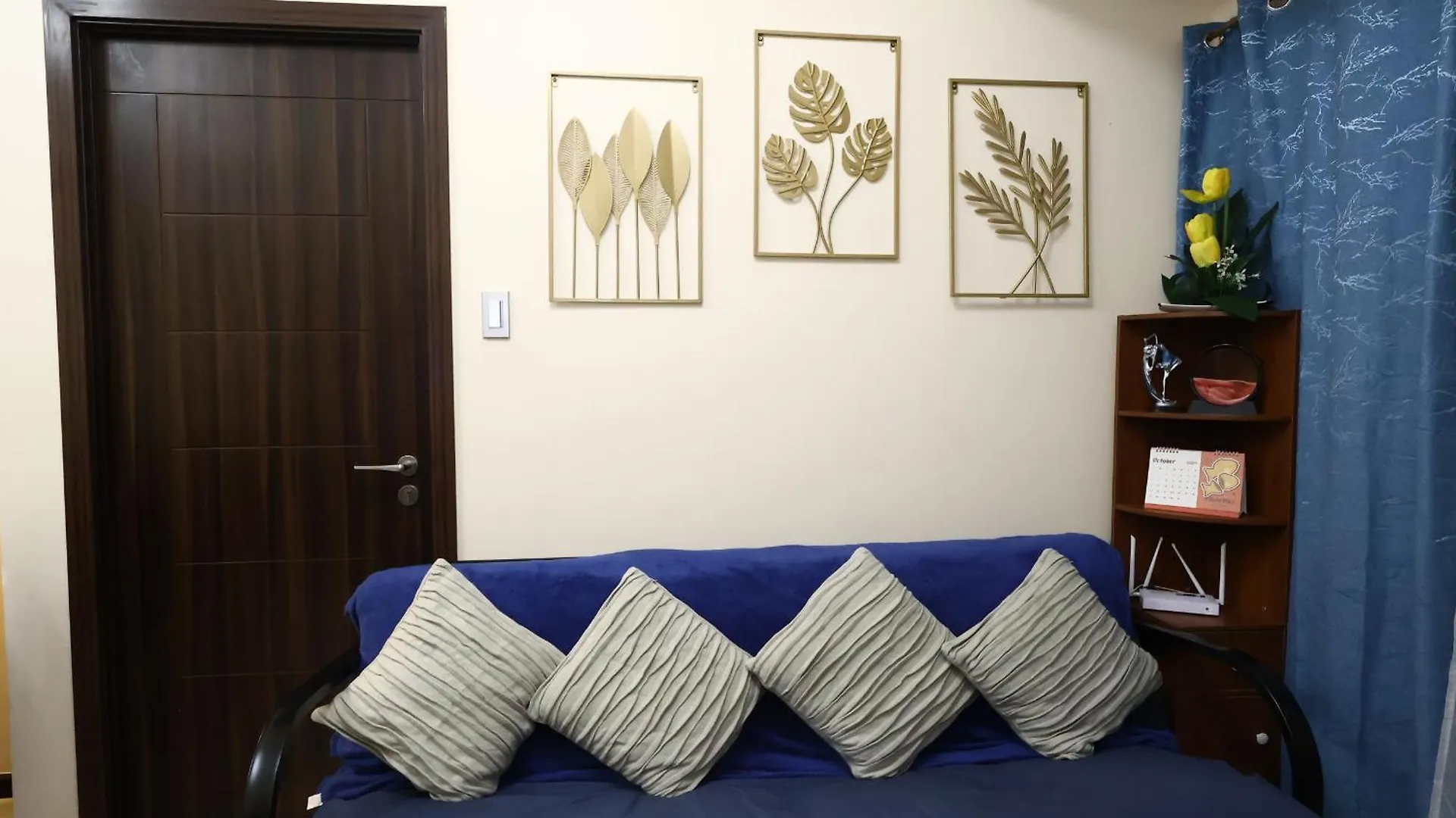Bayfront Bliss- Pet-Friendly With Fast Wifi, Netflix & Pool Access Near Moa, Airport & Manila Bay 0*, Pasay