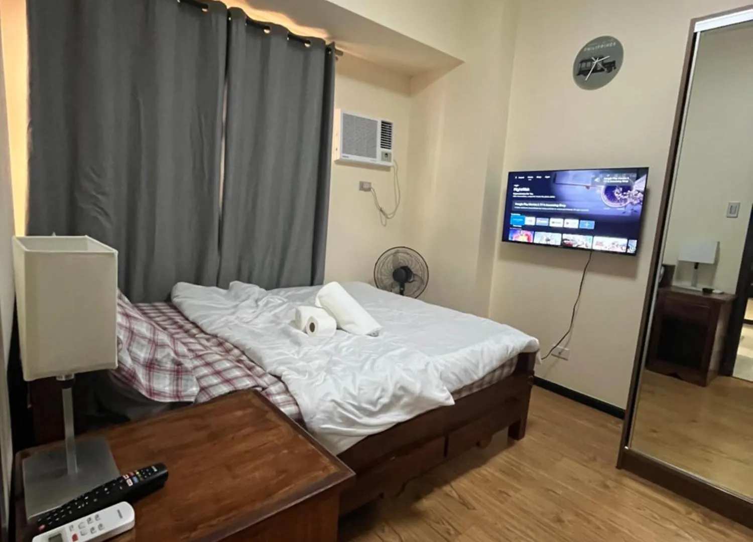 Bayfront Bliss- Pet-Friendly With Fast Wifi, Netflix & Pool Access Near Moa, Airport & Manila Bay Aparthotel