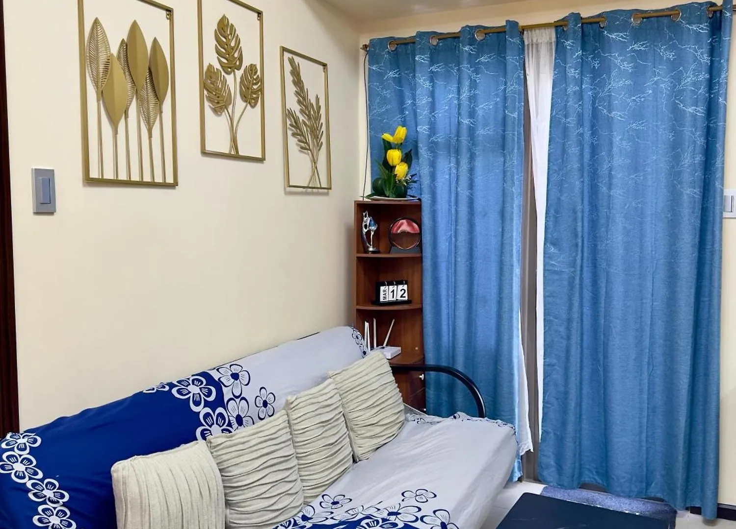 Bayfront Bliss- Pet-Friendly With Fast Wifi, Netflix & Pool Access Near Moa, Airport & Manila Bay 0*, Pasay Philippines